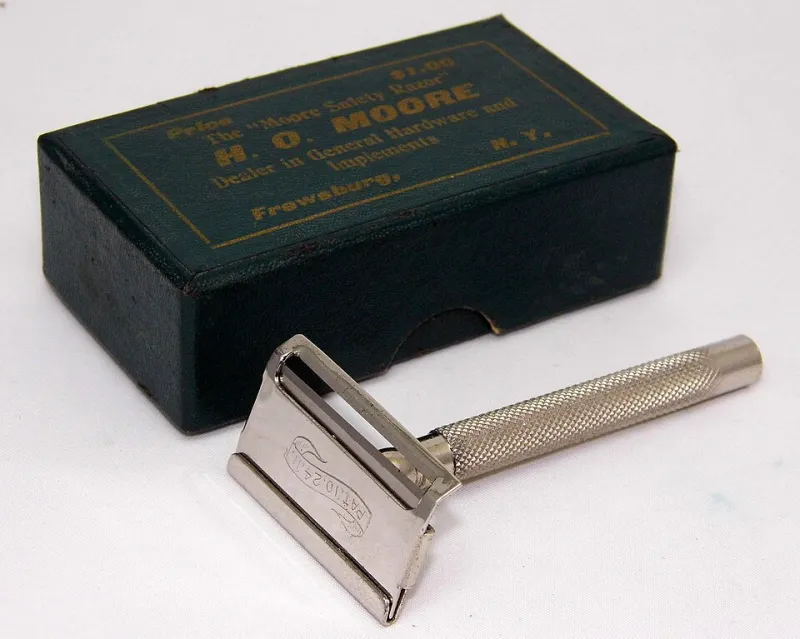The Man With the Scissors Knew Your Credit Score Before Credit Scores Existed